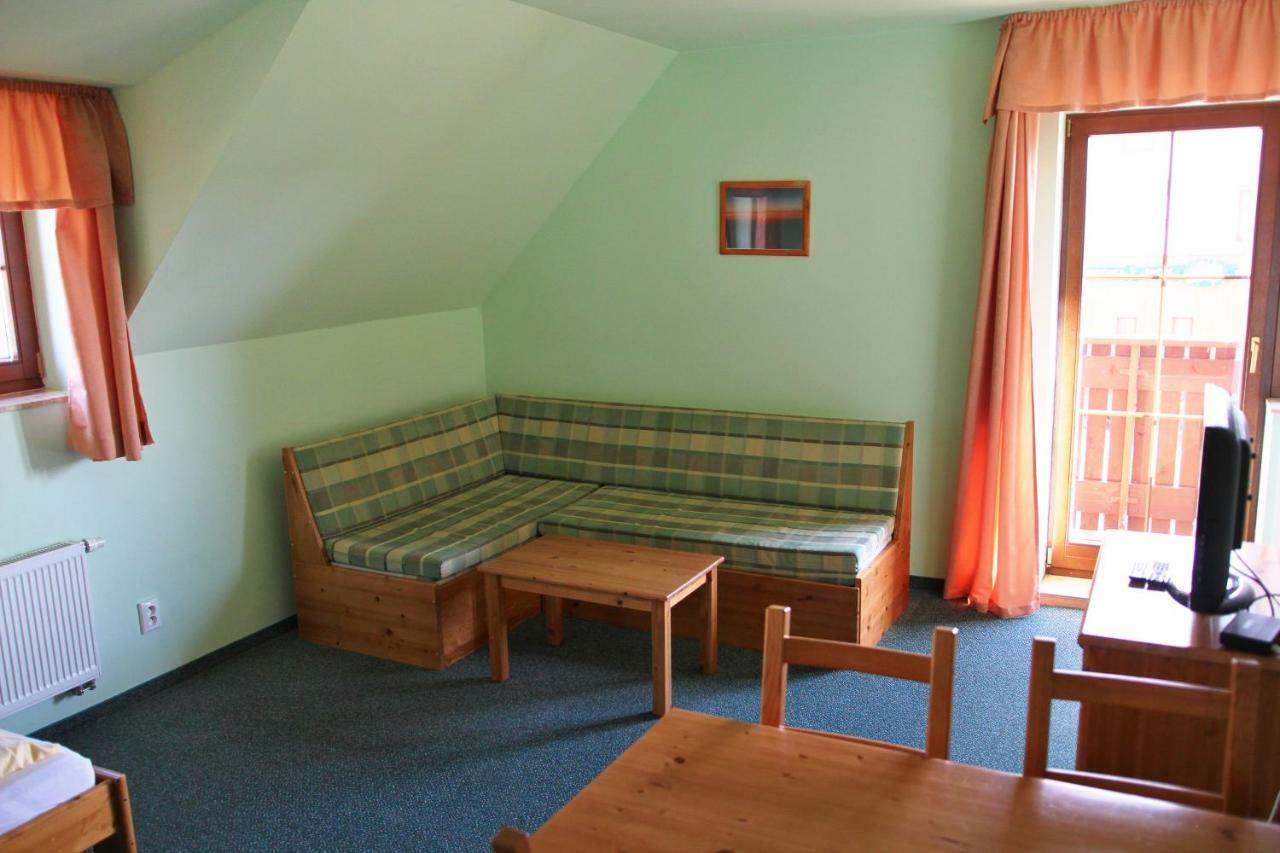 Schneeberg Apartmany Boží Dar Exterior foto